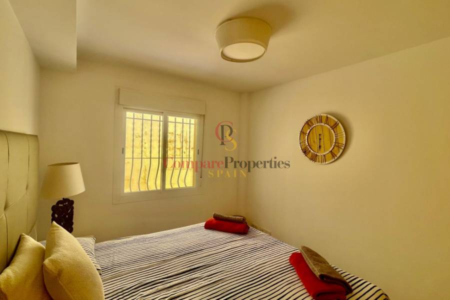 Sale - Townhouses - Jalon Valley - Urbanización