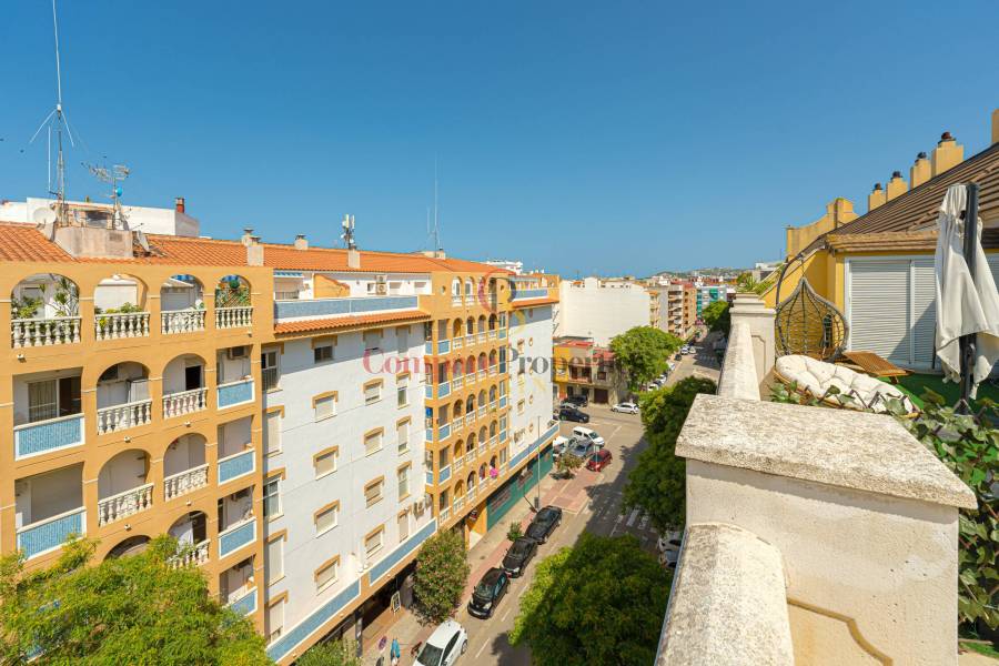 Sale - Apartment - Dénia - 