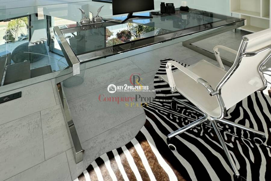 Sale - Villa - Jávea