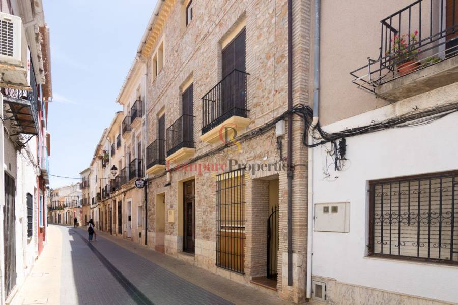 Verkauf - Semi-Detached Villa - Dénia - Centro