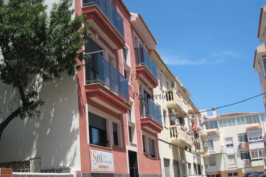 Verkoop - Apartment - La Nucia - Zona centro