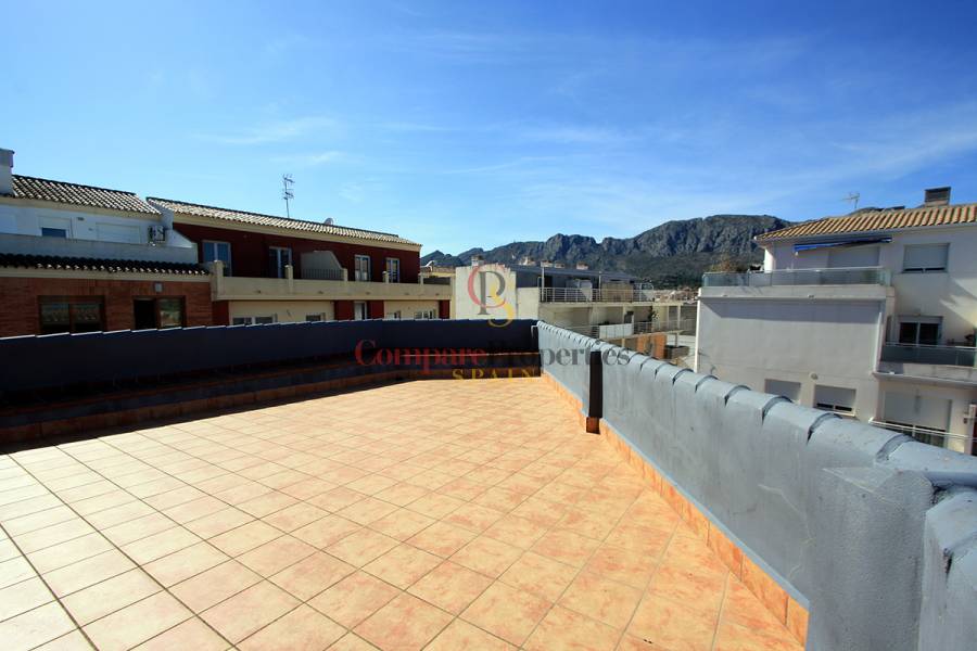 Verkauf - Semi-Detached Villa - Orba Valley - Casco urbano