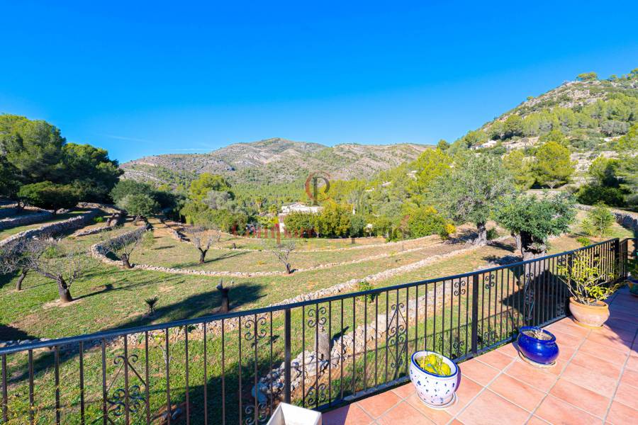 Venta - Villa - Jalon Valley - 
