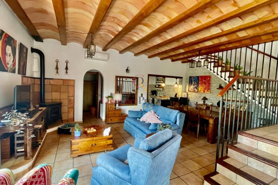 Sale - Villa - Jalon Valley - Pueblo