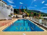 Sale - Villa - Jalon Valley - Valley / Urbanización