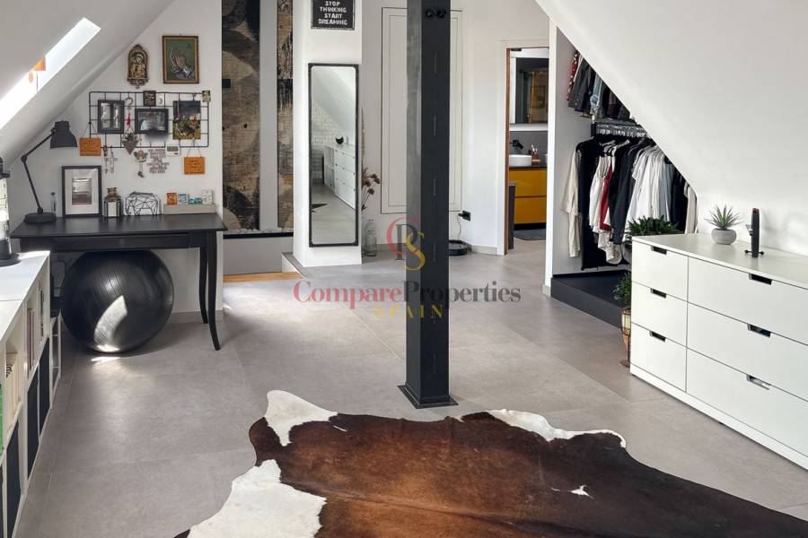 Sale - Duplex and Penthouses - Dénia - Casco urbano