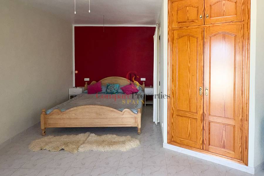 Sale - Villa - Dénia - Montgo