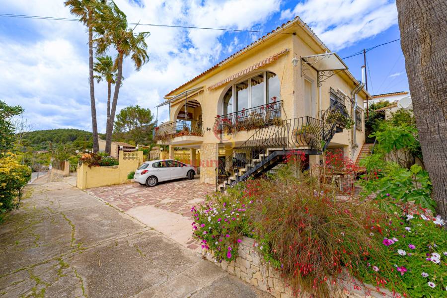 Venta - Villa - Jalon Valley - 