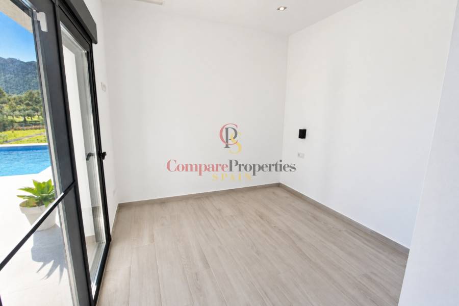 Verkoop - Villa - Orba Valley - Orba