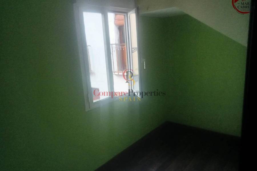 Sale - Apartment - Ador - 