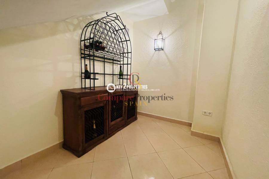 Sale - Villa - Jávea