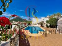 Sale - Villa - Jalon Valley - Valley / Urbanización