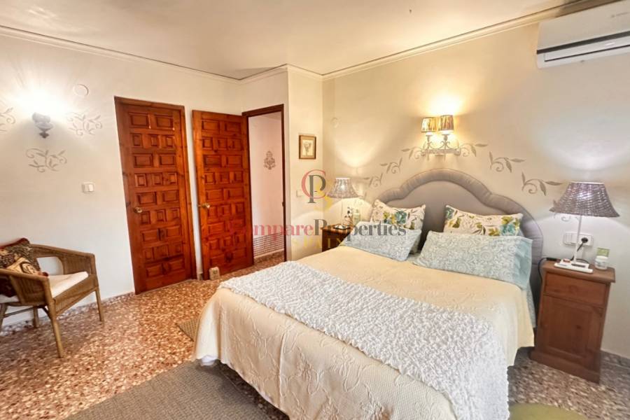 Sale - Villa - Dénia - Las Rotas