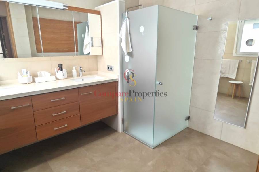 Venta - Duplex and Penthouses - Ondara - Casco urbano