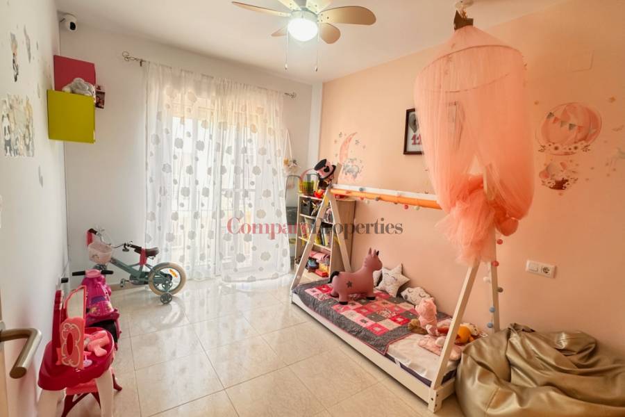 Sale - Bungalow - Orba Valley - Casco urbano