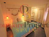 Sale - Villa - Orba Valley - Casco urbano
