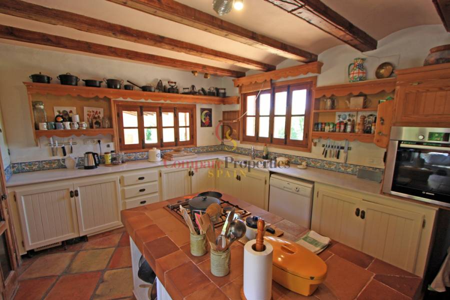 Sale - Villa - Jávea - Montgó