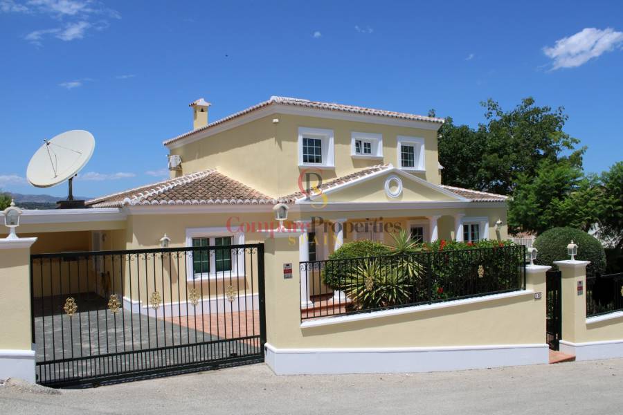 Verkauf - Villa - Moraira - Arnella
