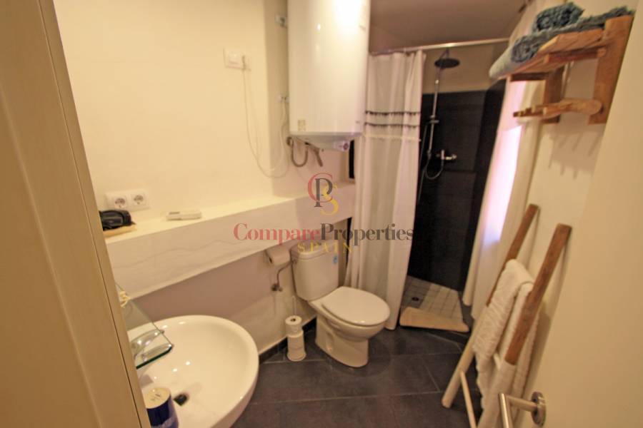 Sale - Villa - Orba Valley - Casco urbano