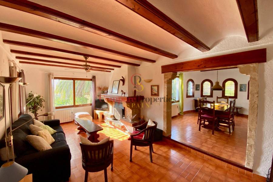 Sale - Villa - Jávea