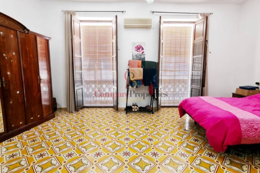 Sale - Villa - Adsubia