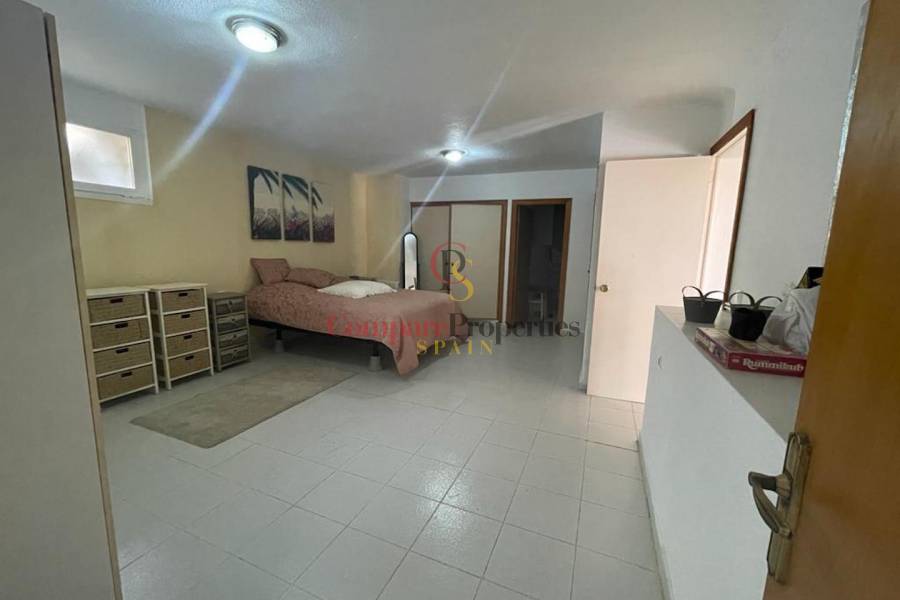 Sale - Villa - La Nucia