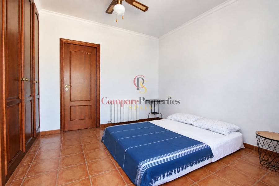 Verkoop - Villa - Orba Valley - Orba