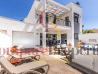 Venta - Villa - Albir