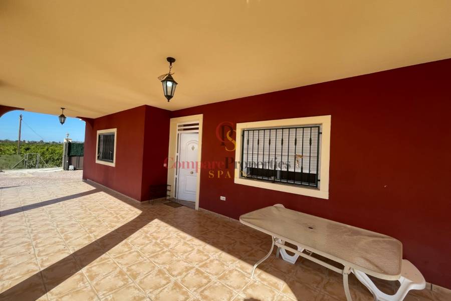 Sale - Villa - Albatera