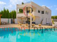 Verkauf - Villa - Jávea - El Arenal