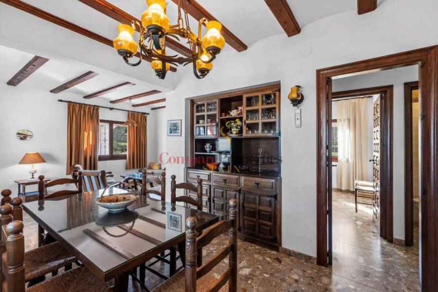 Sale - Villa - Benissa