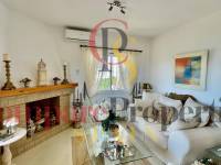 Sale - Villa - Jalon Valley - Valley / Urbanización