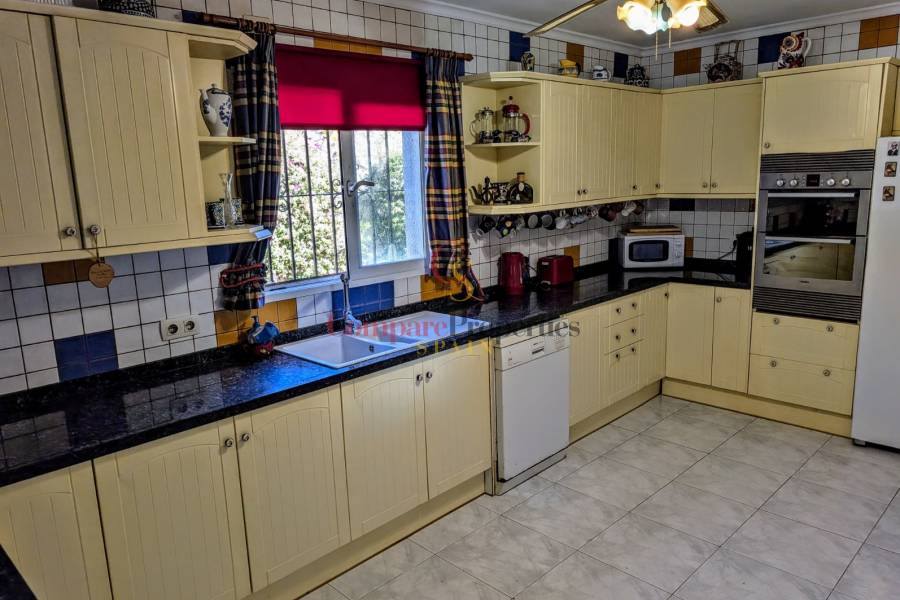 Verkoop - Villa - Benitachell