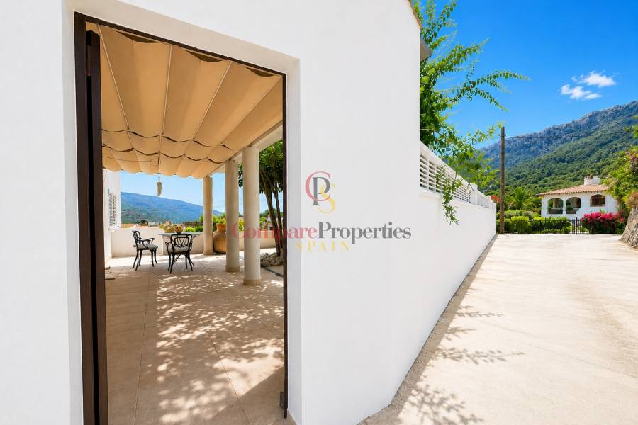 Sale - Villa -  - Casco Urbano