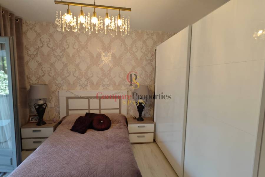 Verkoop - Semi-Detached Villa - Pedreguer - CAMPO