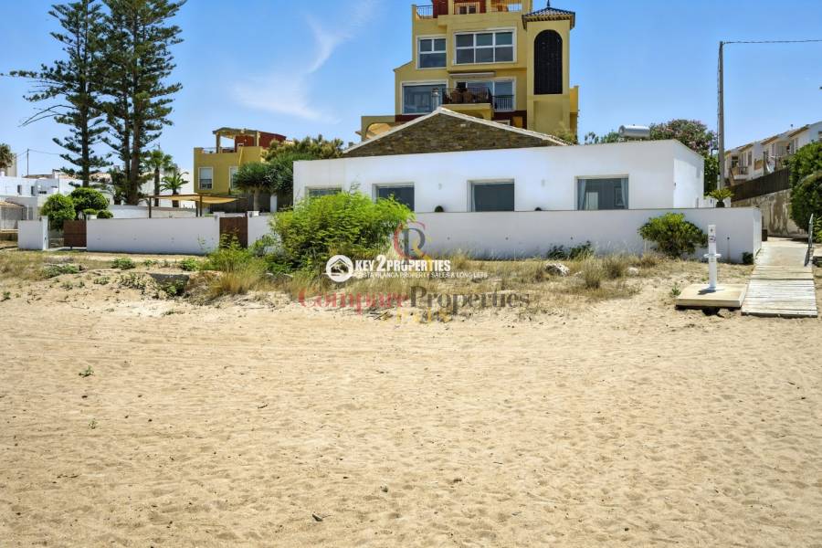 Venta - Villa - Dénia - Denia