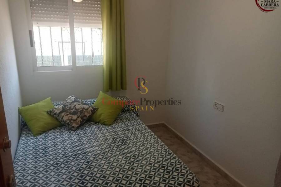 Sale - Apartment - Piles - 