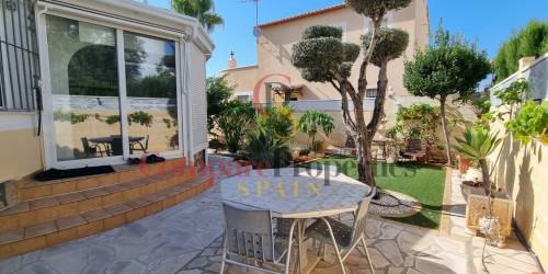 Villa - Verkoop - Dénia - Pedrera