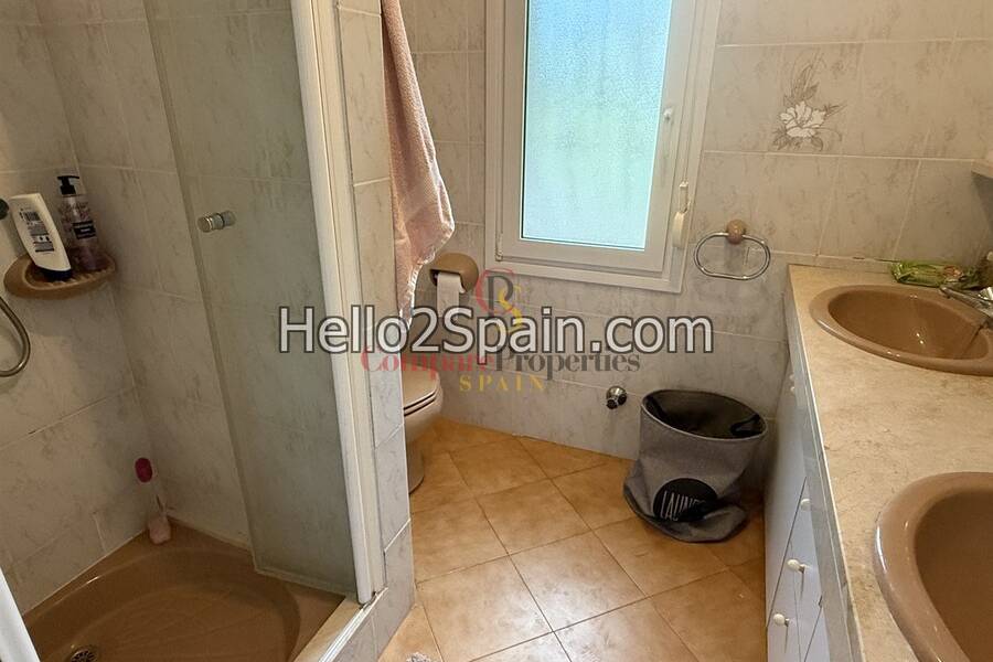 Sale - Villa - Dénia
