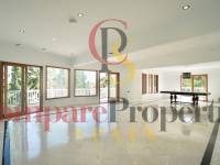 Sale - Villa - Benhavis - El Paraiso Alto