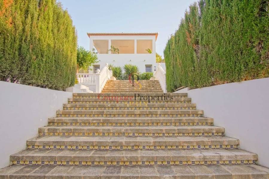 Venta - Villa - Dénia