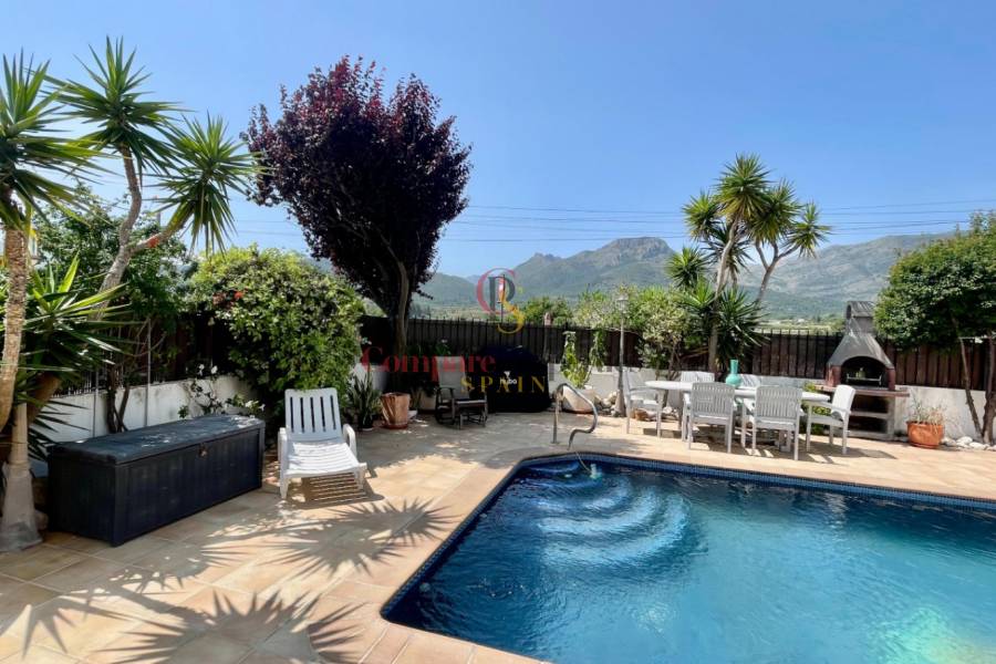 Sale - Villa - Jalon Valley - Pueblo