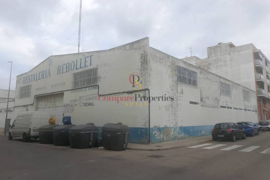 Sale - Apartment - Oliva - 
