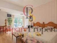 Venta - Villa - Albir