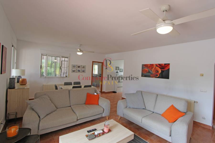 Venta - Villa - Jalon Valley - Jalon