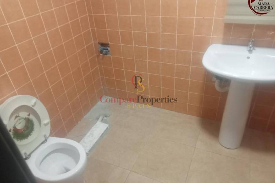 Sale - Apartment - Ador - 