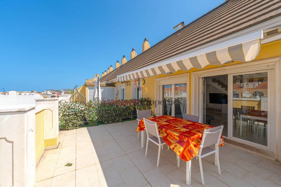Sale - Apartment - Dénia - 