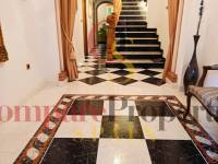 Sale - Villa - Oliva