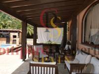 Sale - Villa - Jalon Valley - Campo