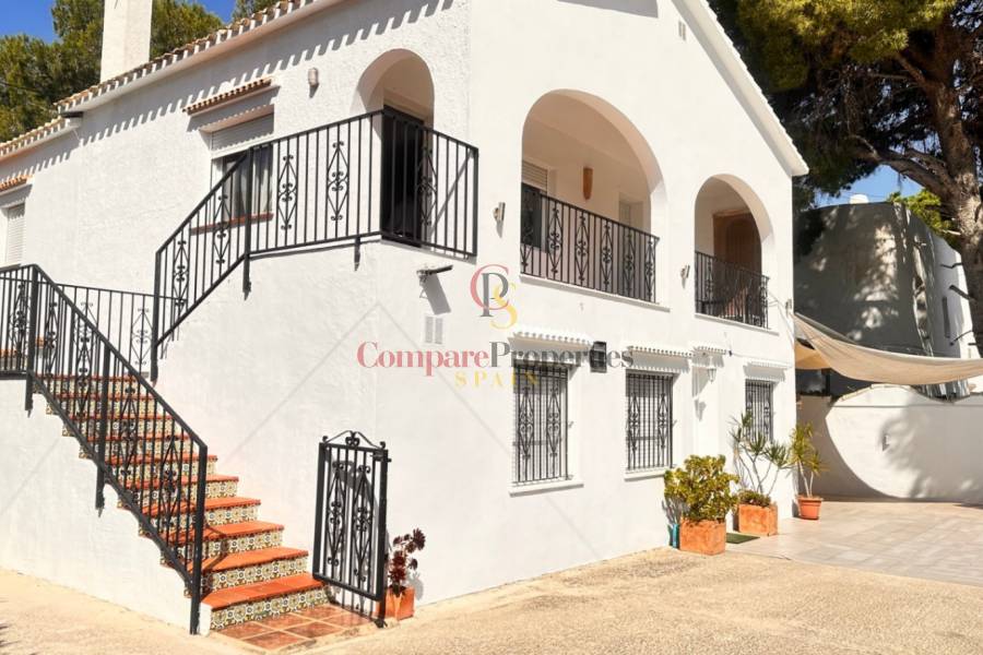 Sale - Villa - Dénia - Las Rotas